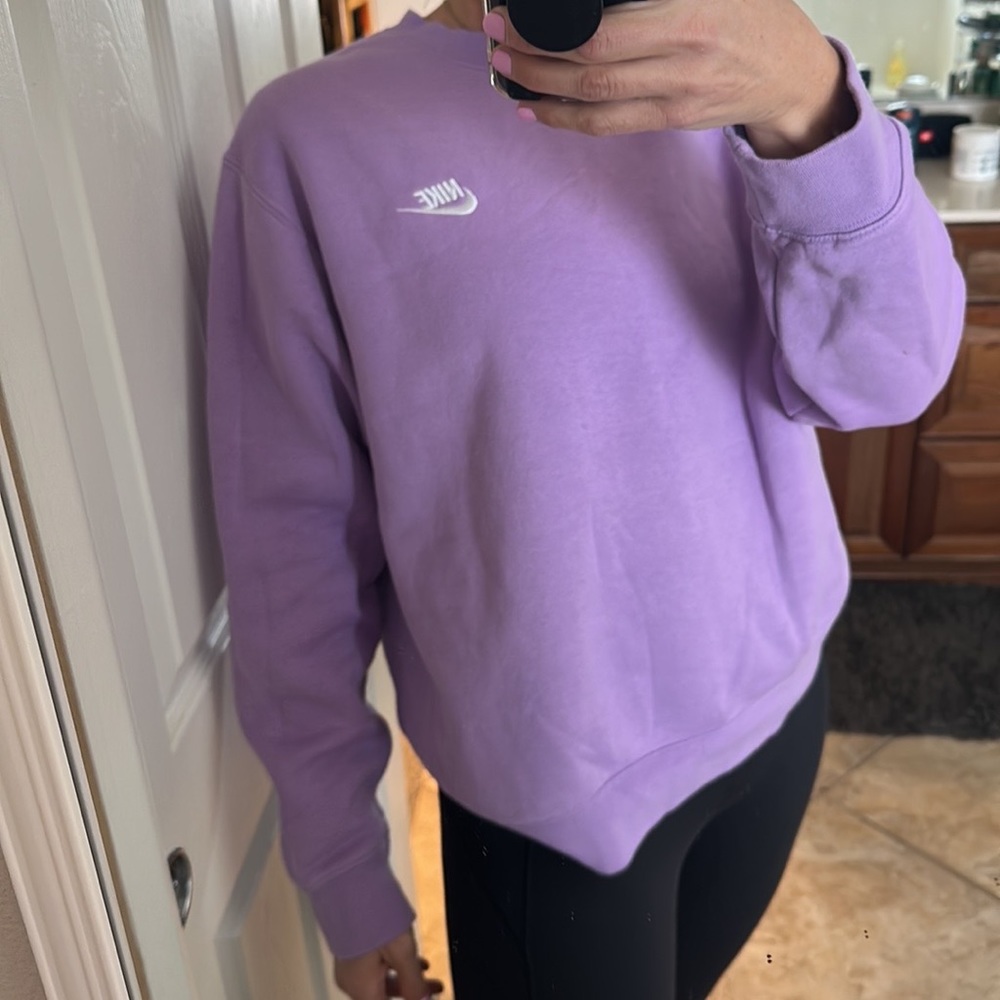 Nike Pullover - image 1